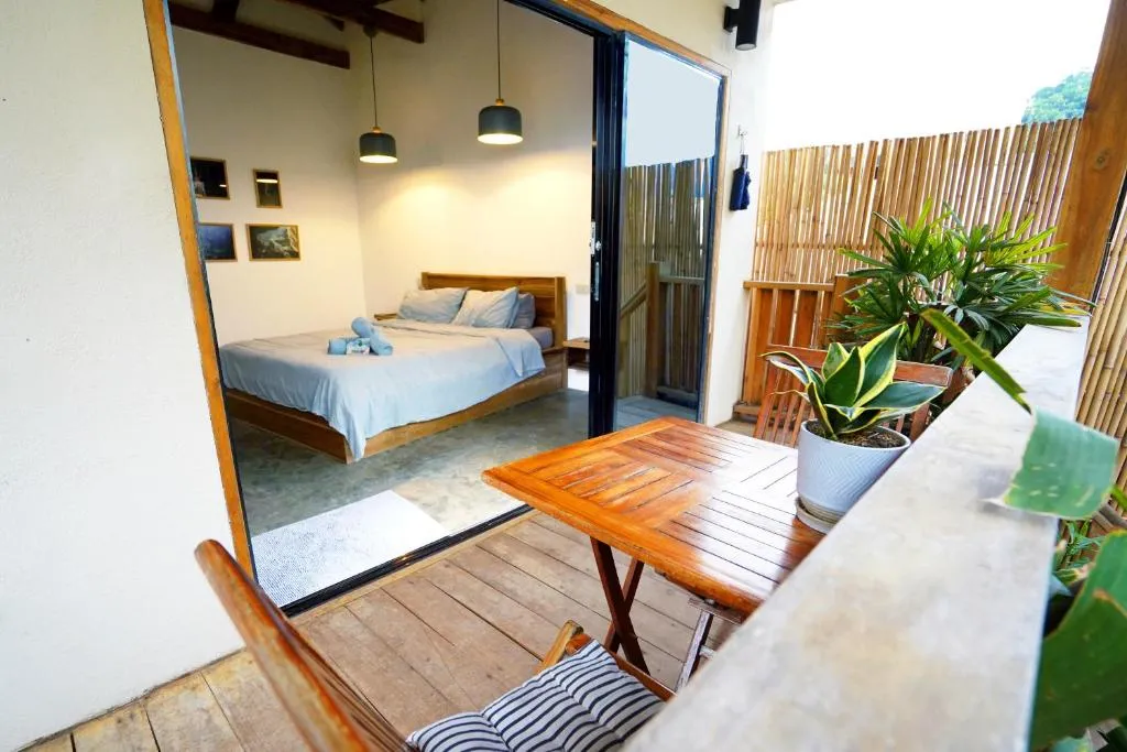 Fisheye The Rooms - Room 1, Hotel in El Nido