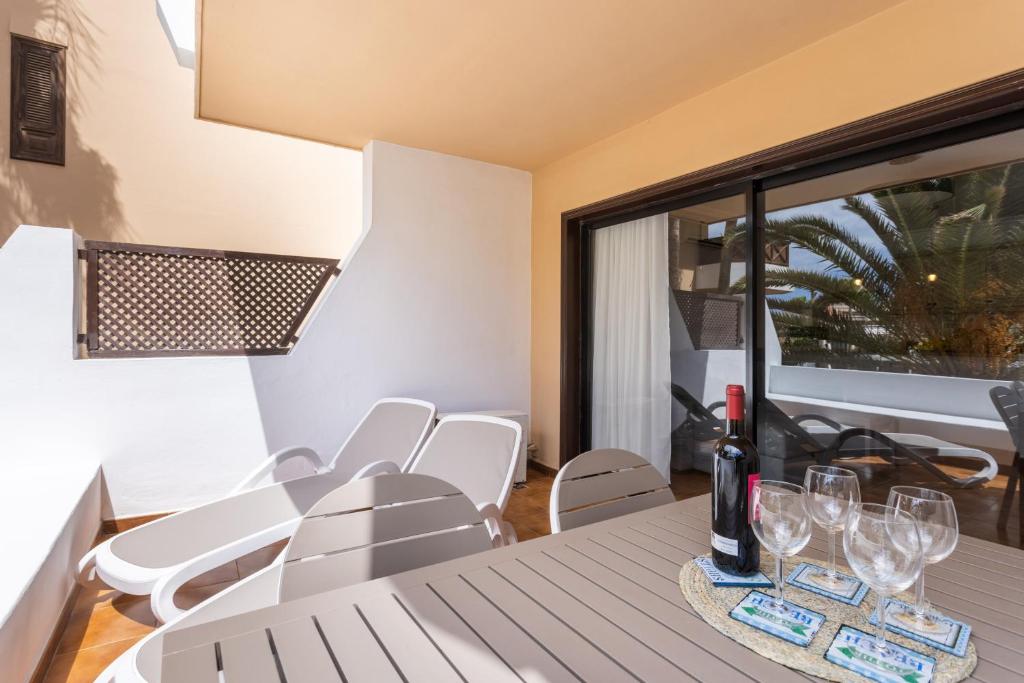 Oceanfront Tenerife South Abatros 254 - 2