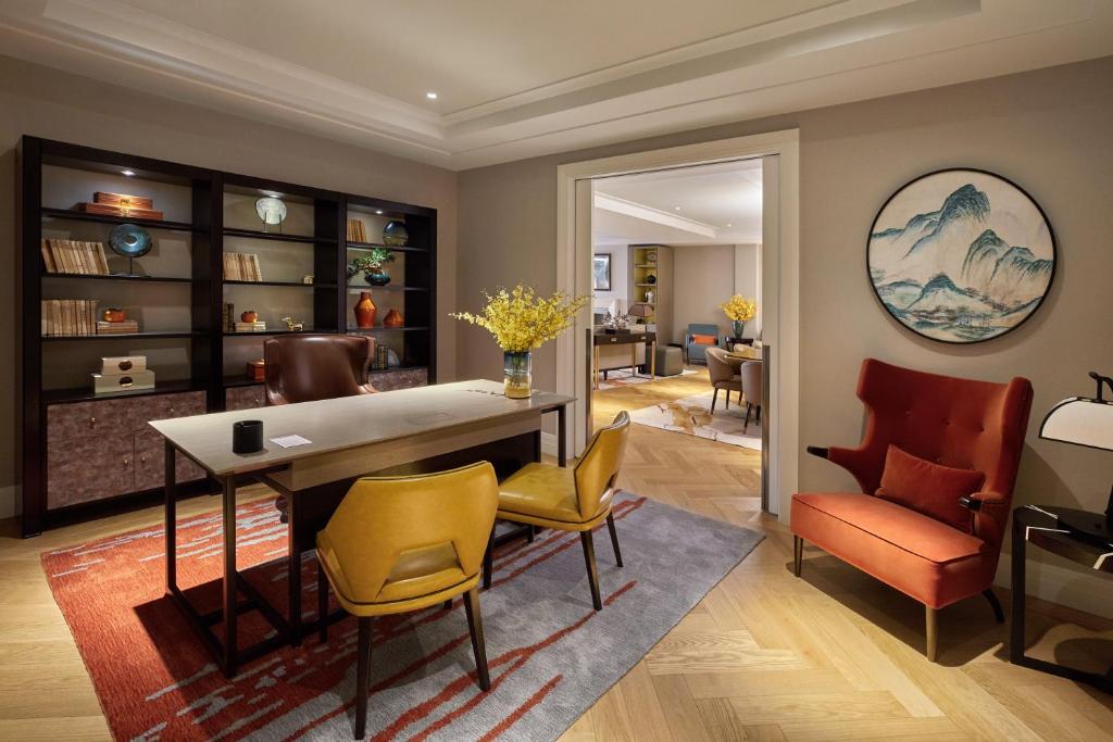 フォーシーズンズ ホテル ロンドン アット テン トリニティ スクエア (Four Seasons Hotel London at Ten Trinity Square) 館内設備
