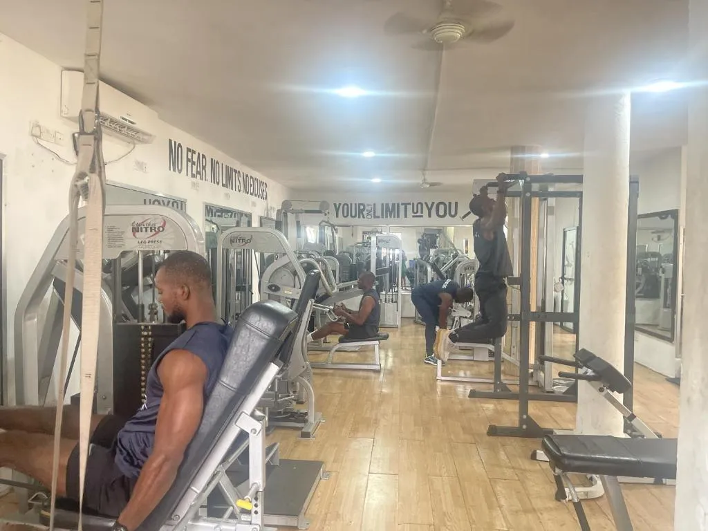 Sky Inn Hotel, hotel in Freetown