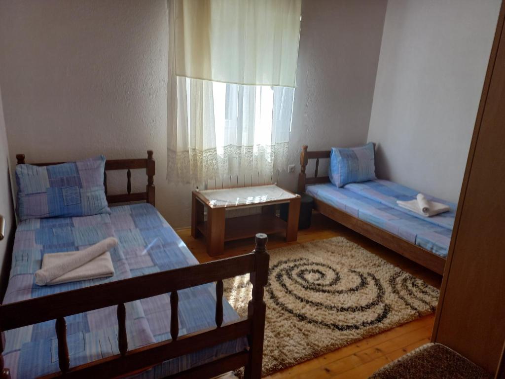 Aprartman Nikola - 4