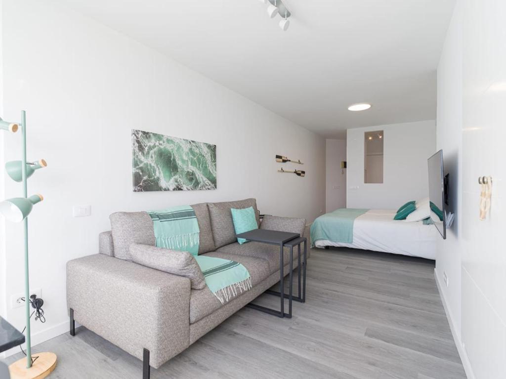 Luxury Suite Over The Beach - 3