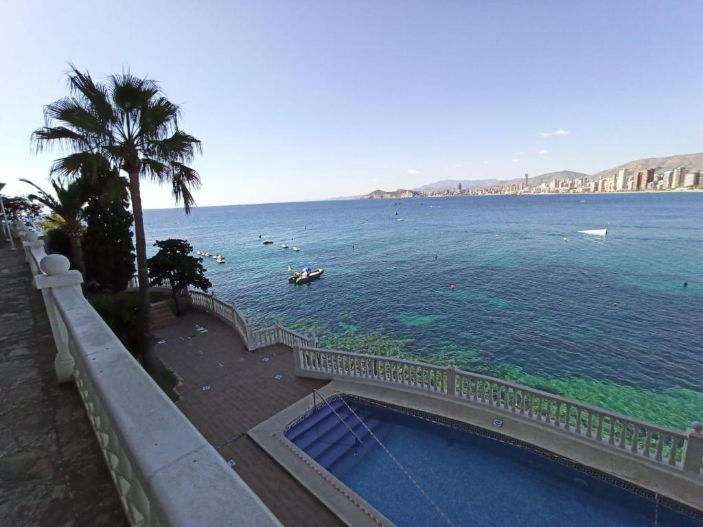 Estudio primera linea con acceso privado al mar - 2