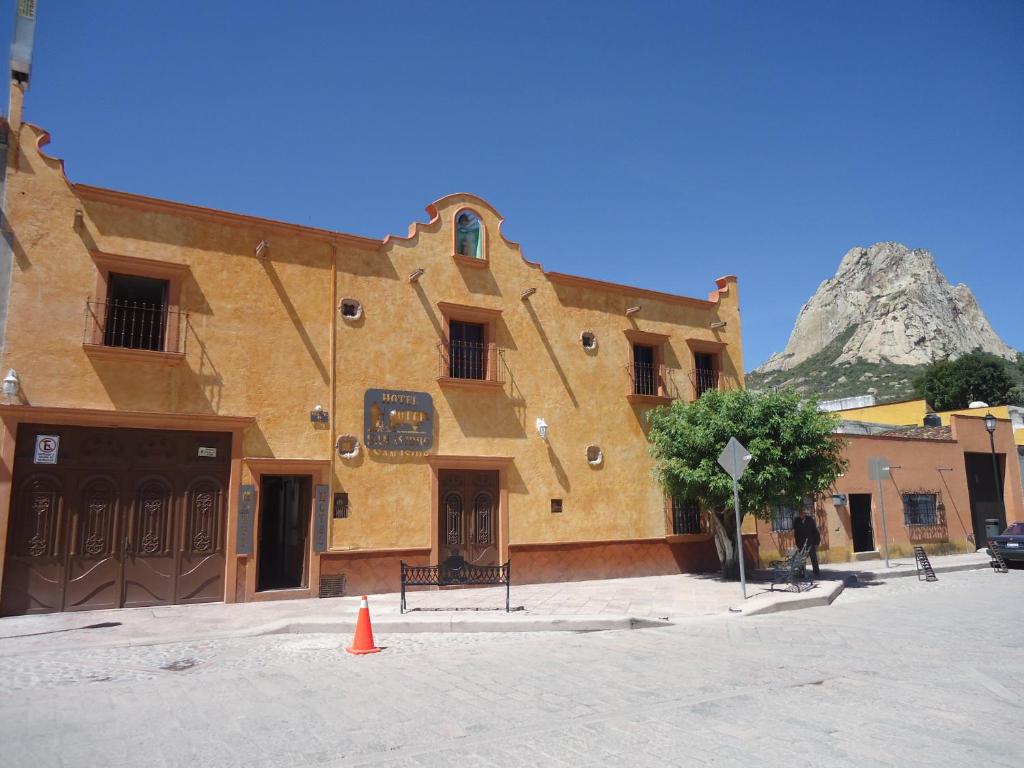 Hotel San Isidro photo