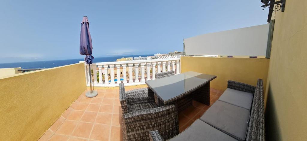 Ocean Front Teneriffa 2 Bedroom Penthouse Costa Adeje - 4