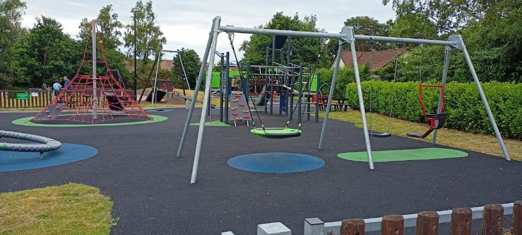 Lions Lodge, Ringwood photo 7