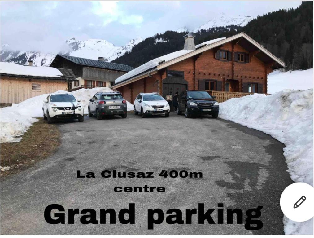 La Clusaz Ski aux pieds et randonnées - 2