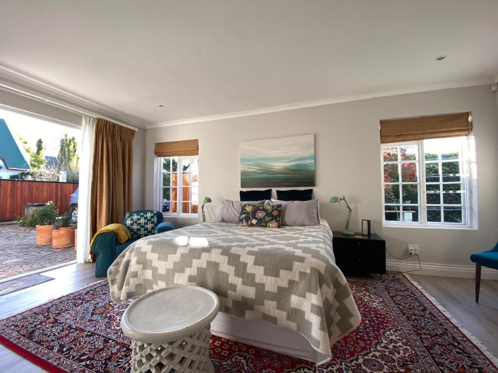 Courtyard on Weder — Hotel in Greyton