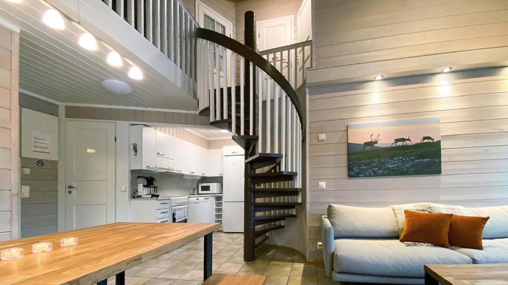 Shared lounge/TV area, Levin Alppitalot Alpine Chalets in Levi