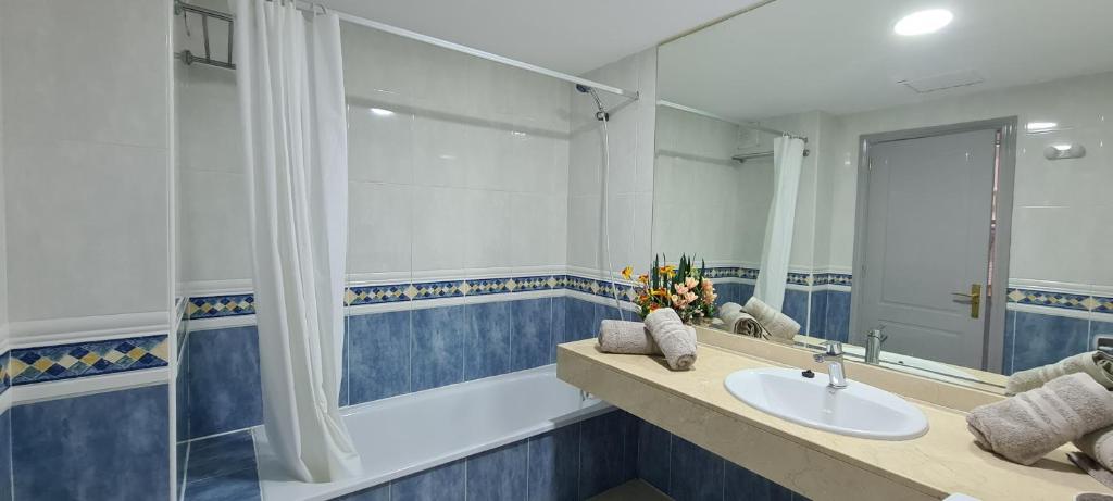 Beautiful garden flat nearly refurbished free WiFi - 4