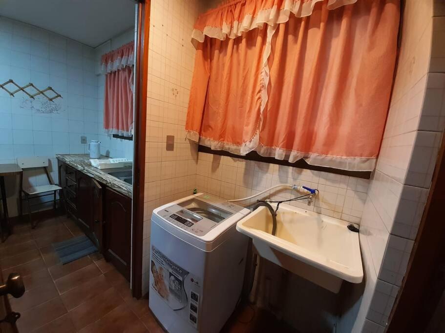 Amplio departamento en zona central norte 3A - 5