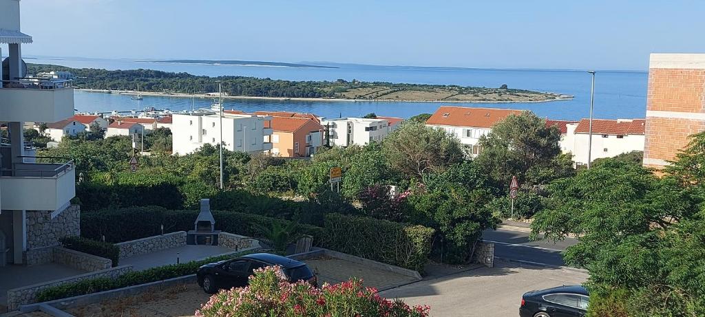 Perfect View, Novalja