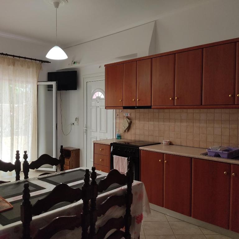 Kitchen, Nikolaou Thomas House in Parga