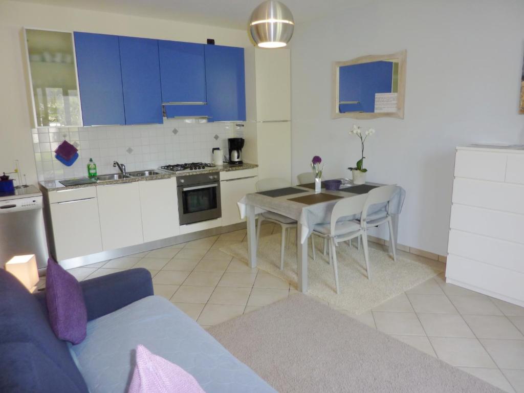 Apartment AZZURRA Terrasse Gartenblick Parkplatz kostenlos 100 mtr zum Strand - 5