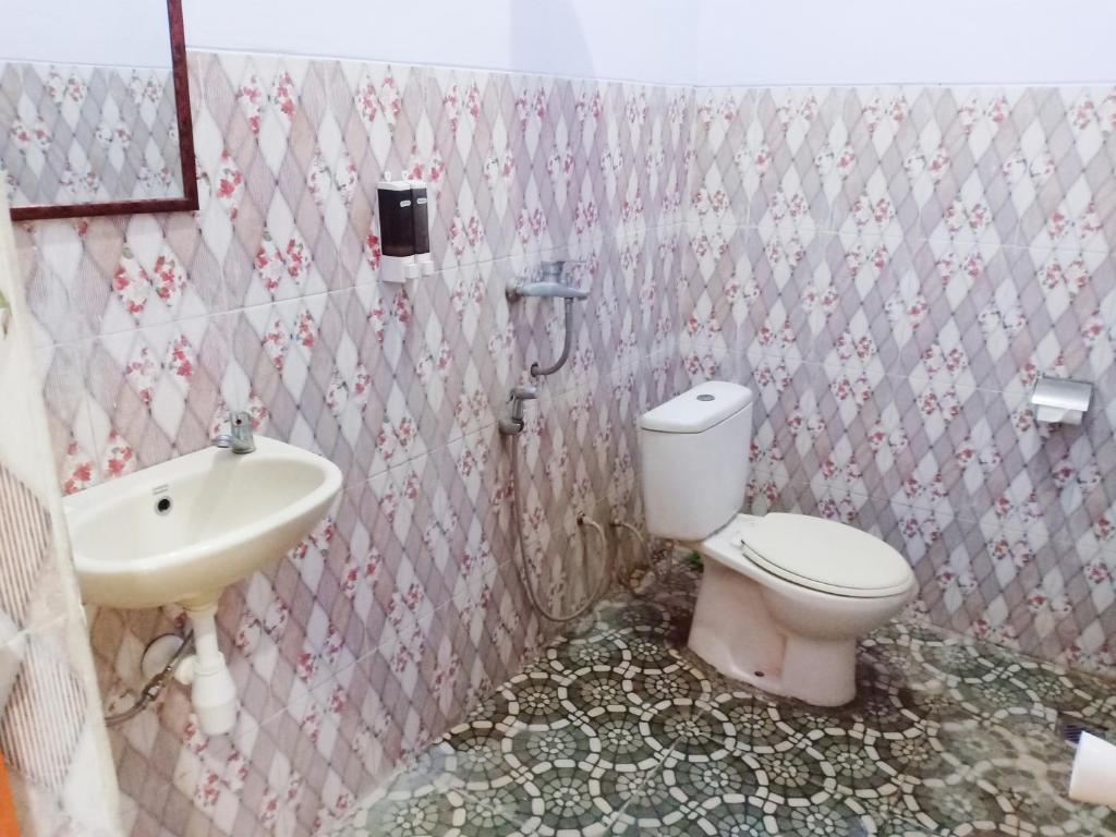 Well-appointed bathrooms