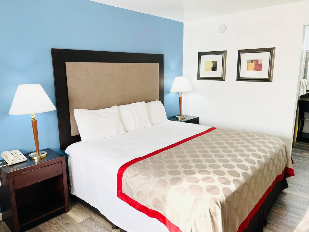 Super 8 by Wyndham Fort Scott, Fort Scott