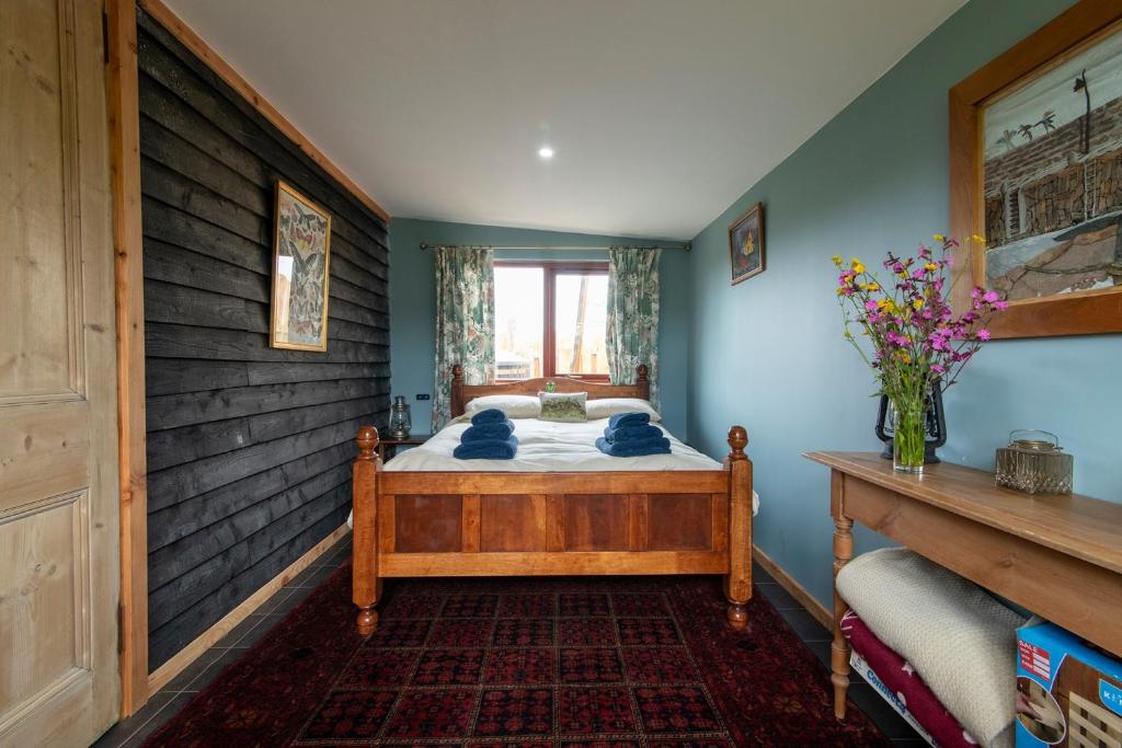Shepherd's Loch Glamping photo 2