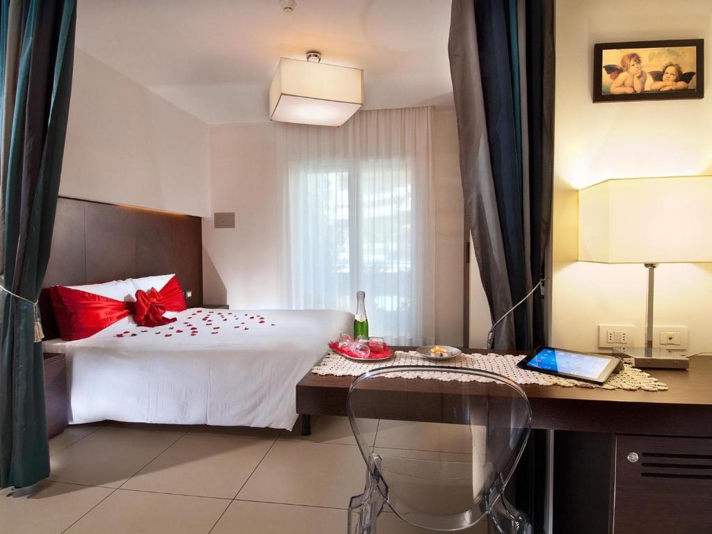 Hotel La Cappuccina — Pokoje in Riccione, Emilia-Romania