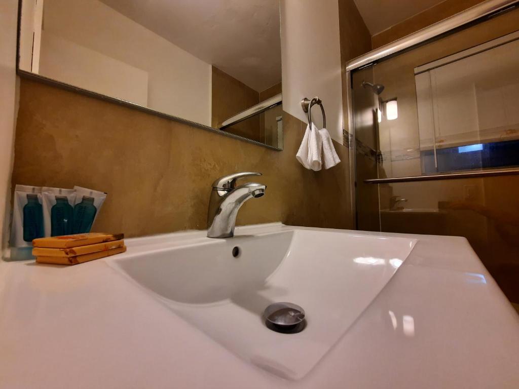 Stardust Hotel photo