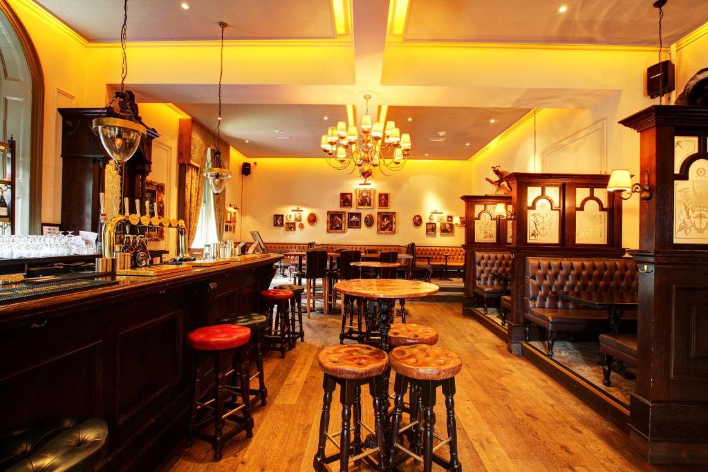 Bar/lounge