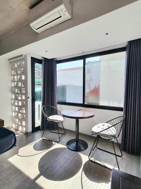 Kem Apart 01 photo