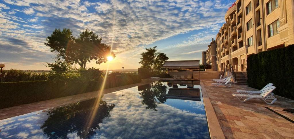 Gardenia Beach Palace Aparthotel photo