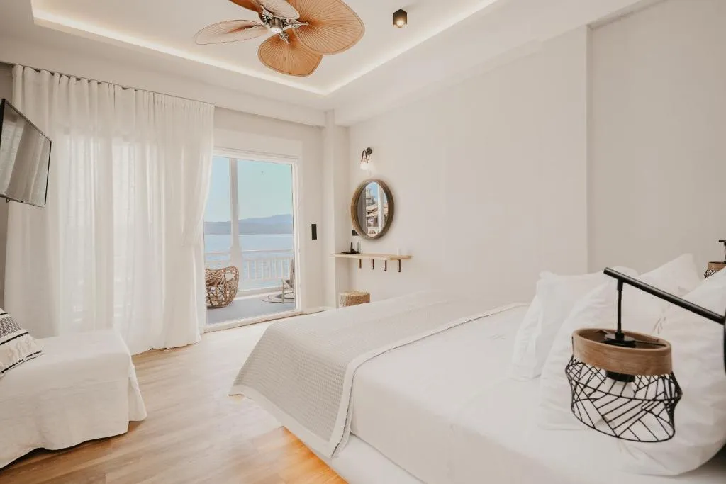 Trinity Suites Ammouliani Hospitality, hotel in Ammouliani
