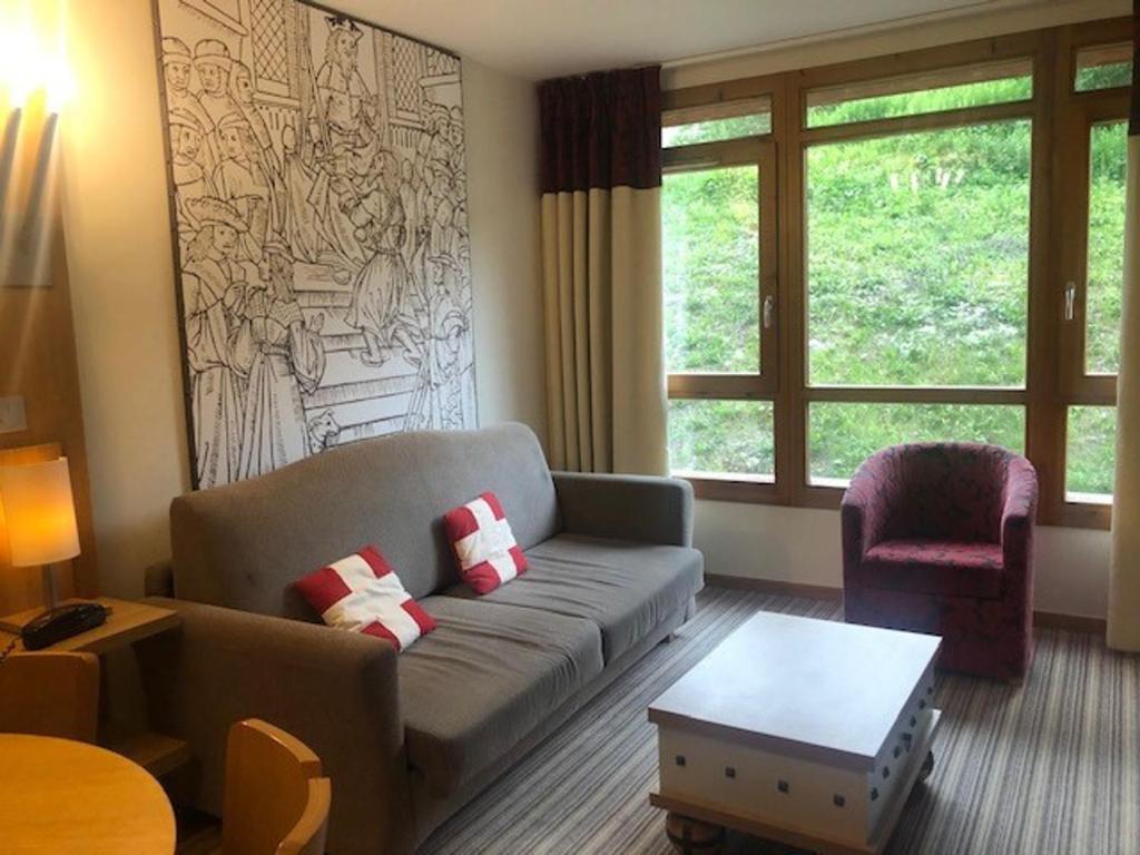 Appartement de standing avec balcon, skis aux pieds - FR-1-346-318 - 3
