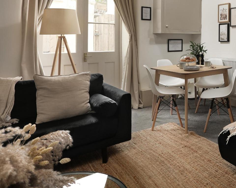 New Plymouth Apartment close to to The Royal William Yard & Plymouth