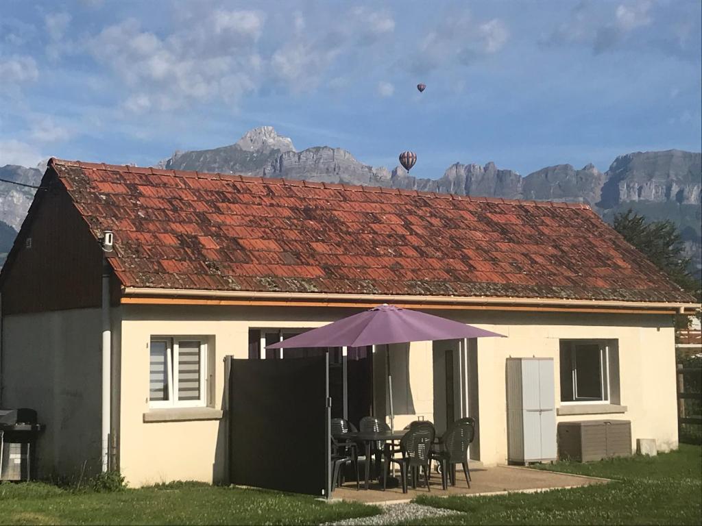 maisonnette entre lac de Passy et montagnes - 2