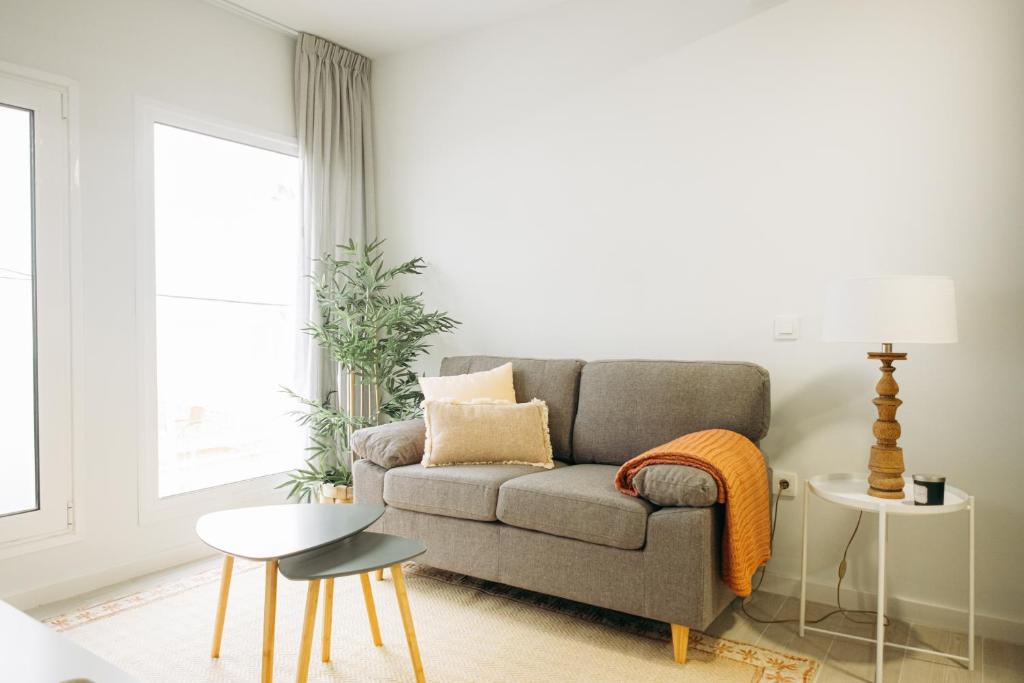 Club Apartments by Grupo Compostelana 3 - 4