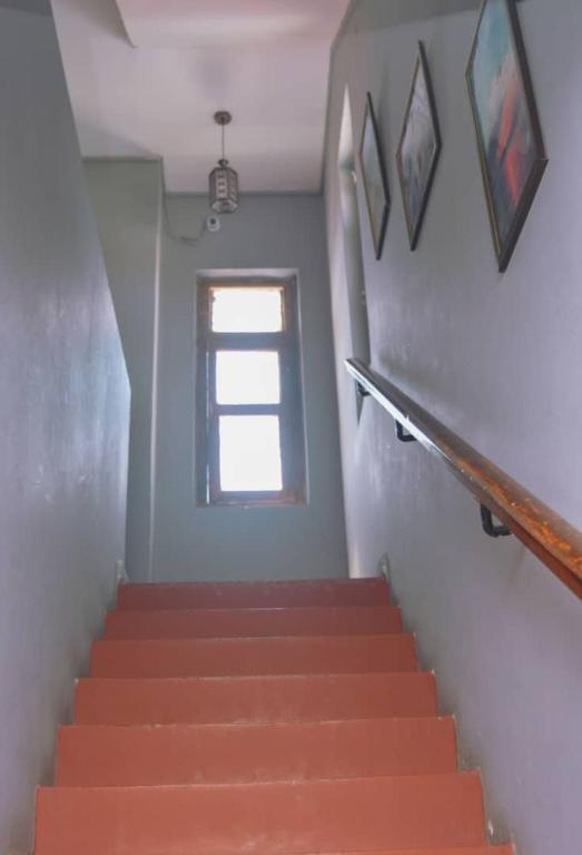 Empire Lodge Znz photo