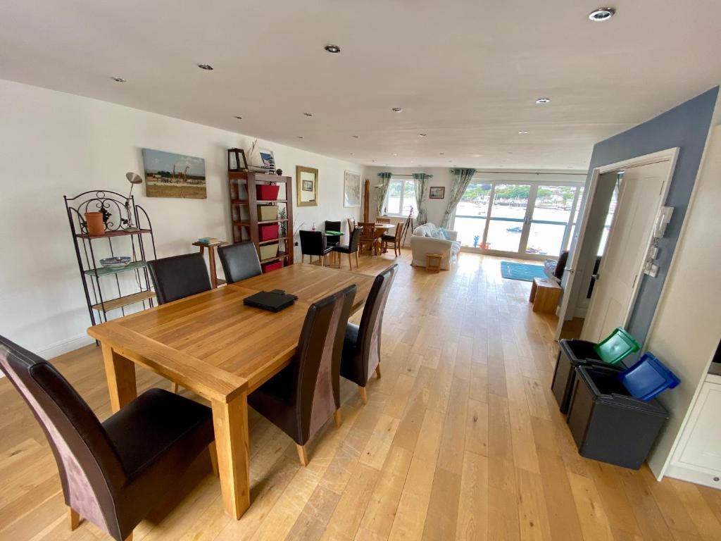 Tamar View (Plymouth Family Rental) photo 6