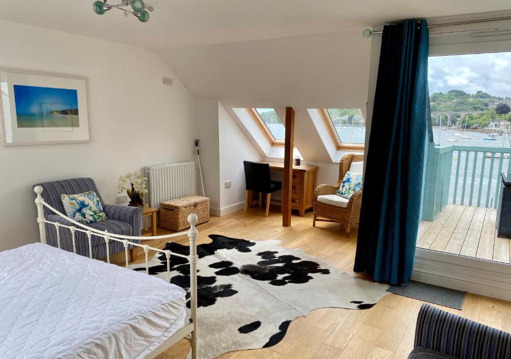 Tamar View (Plymouth Family Rental) - photo 2