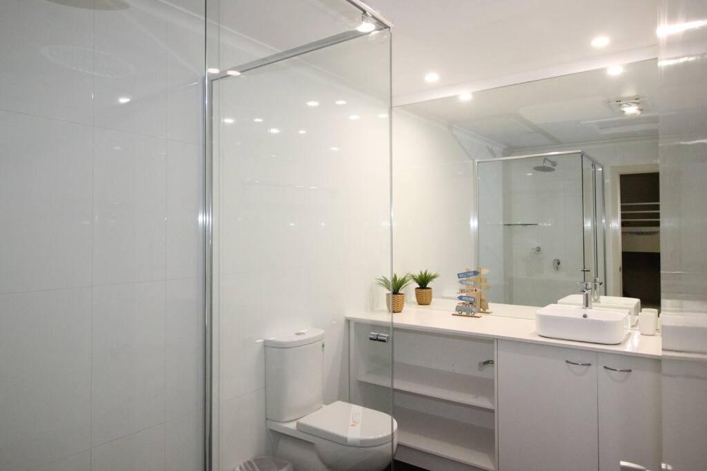 The Sunsetter - Villa 25 Tangalooma photo