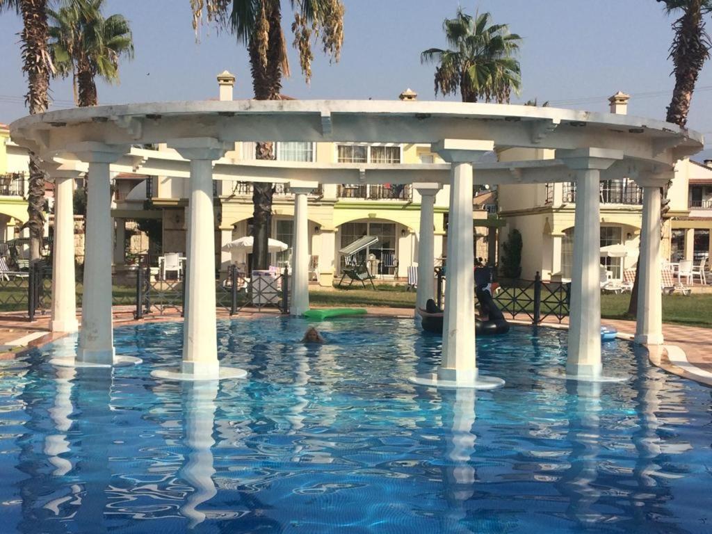 VillaCarli -Strawberry — Hotel in Fethiye
