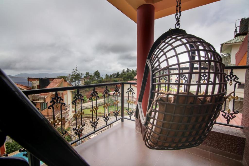 Titan villa photo