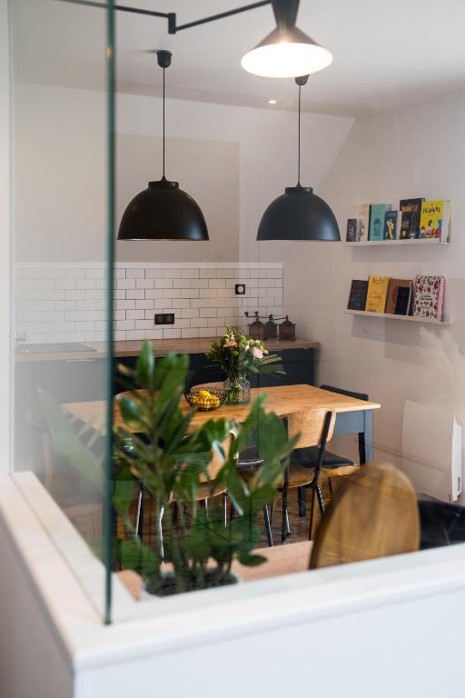 Superbe Loft Rumilly, 2 à 6 pers, 100 m2, proche ANNECY et AIX LES BAINS - 3