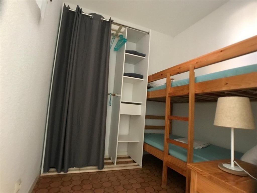 Appartement en bord de mer pour 4 pers., parking privé, proche commerces, plage sans route à traverser - FR-1-81-374 - 5