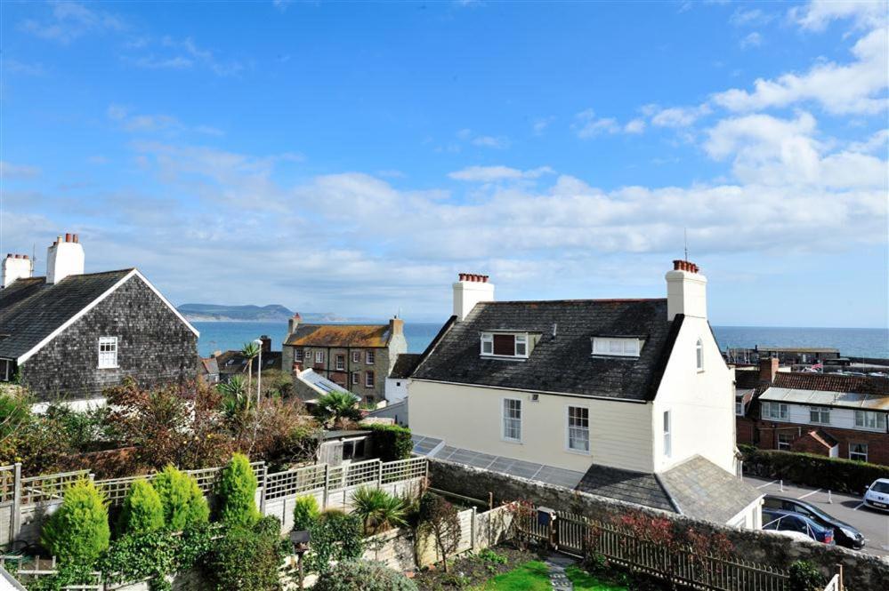 Windwhistle, Lyme Regis photo 7