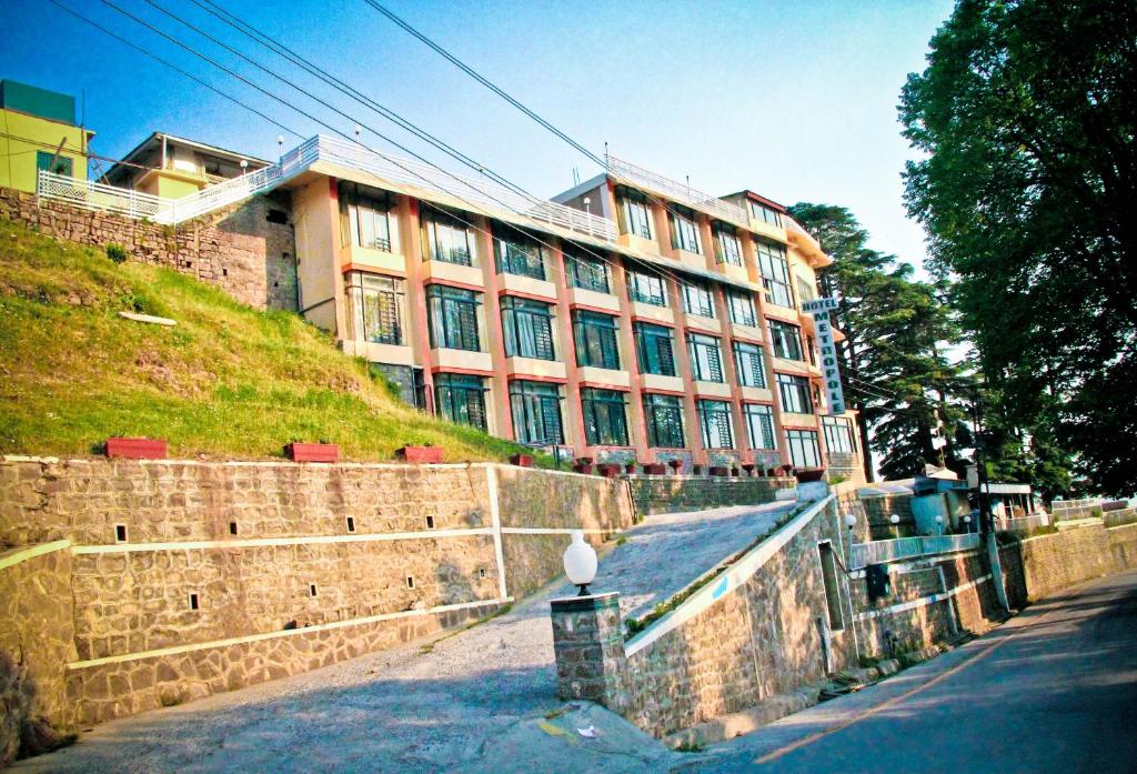 Hotel Metropole photo