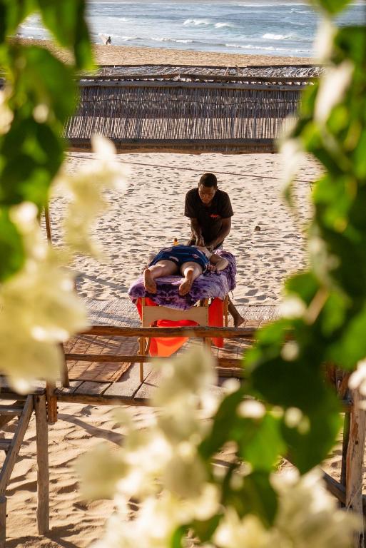 Casa na Praia Tofo- beach front hotel photo