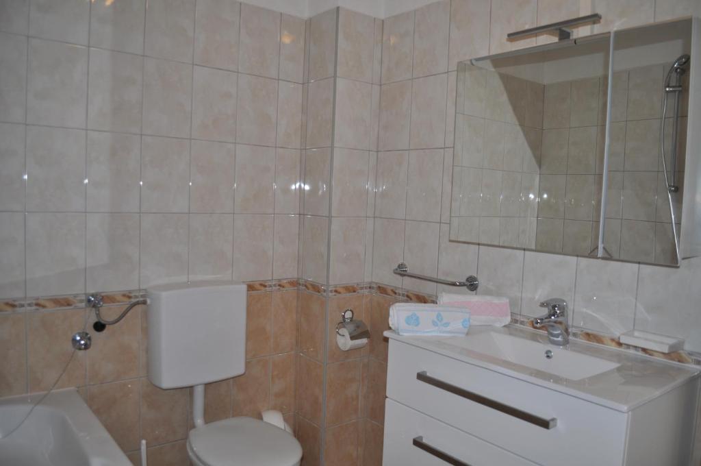 Apartments LIVIRA Makarska photo