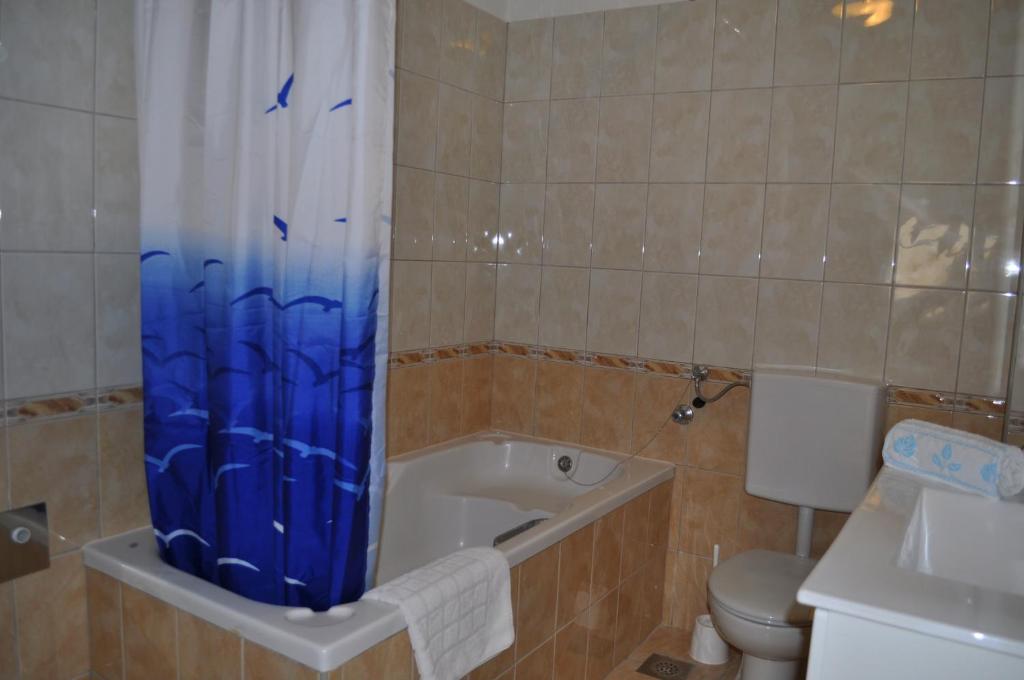 Apartments LIVIRA Makarska photo