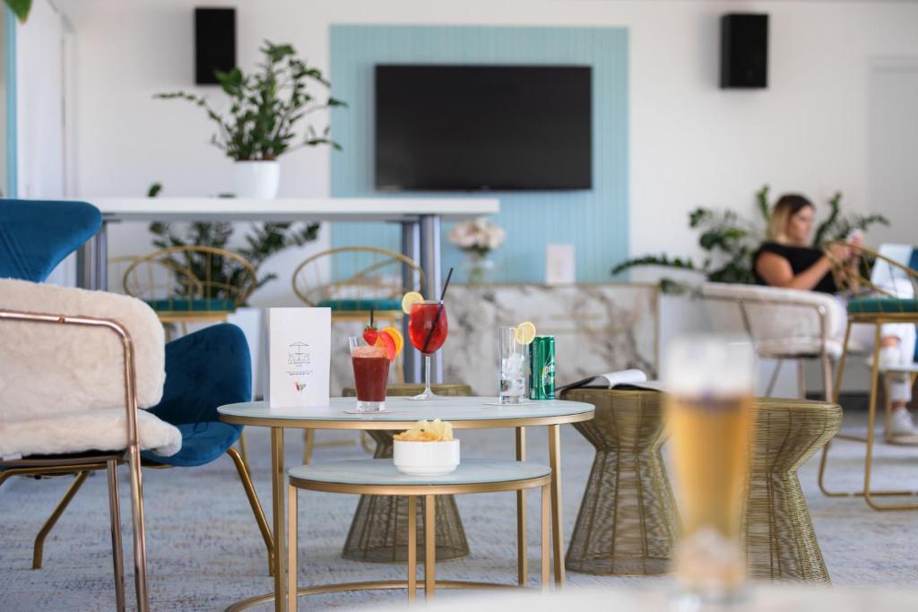 Bar/lounge