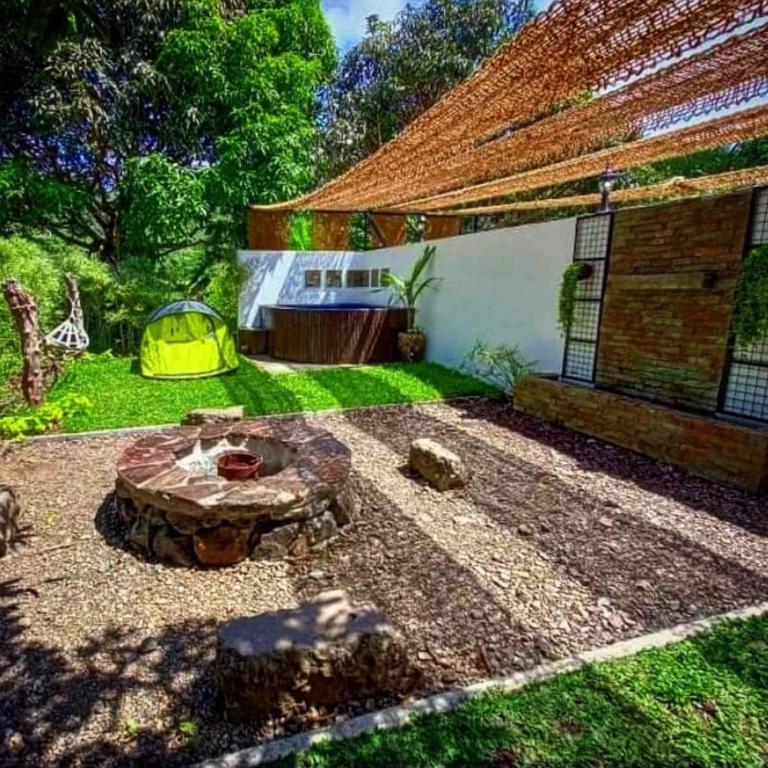 Casa De Cortijo Family Room — Hotel in Lucena