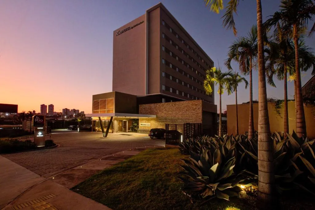 Rio Hotel by Bourbon Campinas，位于坎皮纳斯的酒店