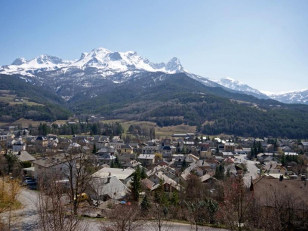 Mini T2 à Barcelonnette pour 4 personnes avec balcon et cuisine équipée - FR-1-165A-111 - 2