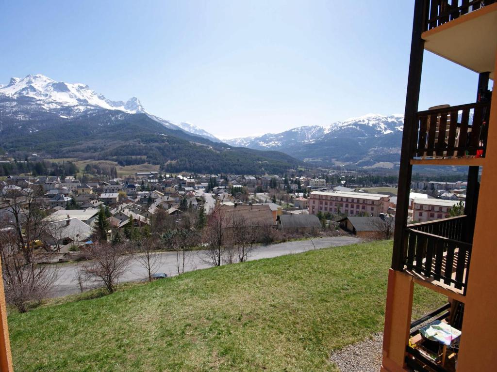 Mini T2 à Barcelonnette pour 4 personnes avec balcon et cuisine équipée - FR-1-165A-111 - 3