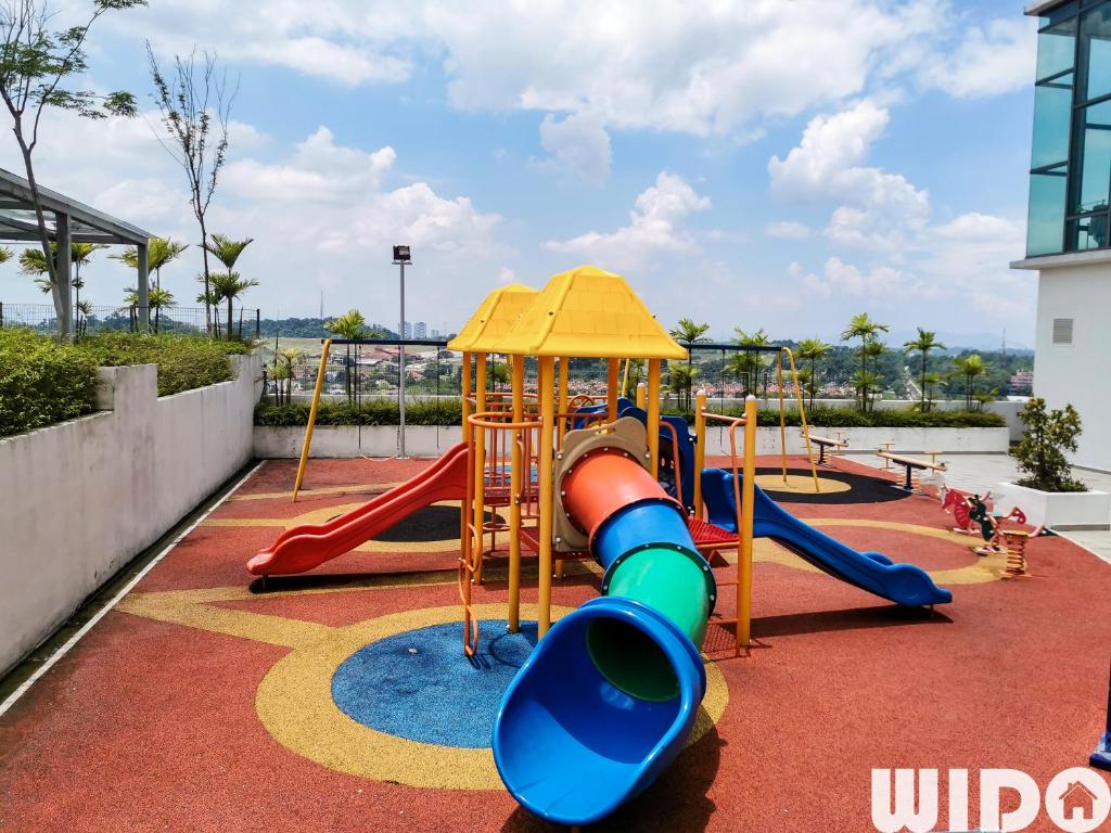EVO Soho Suites Bangi by Wido with Parking Netflix photo